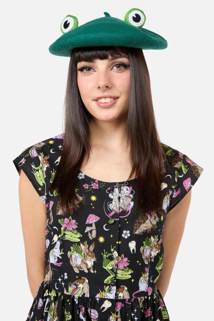 Image of Hats. Productname: Frog Beret in Green colour by brand - Dangerfield
