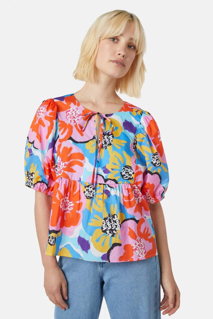 Image of a model wearing Tops. Productname: Florentina Top in Print colour by brand - Gorman