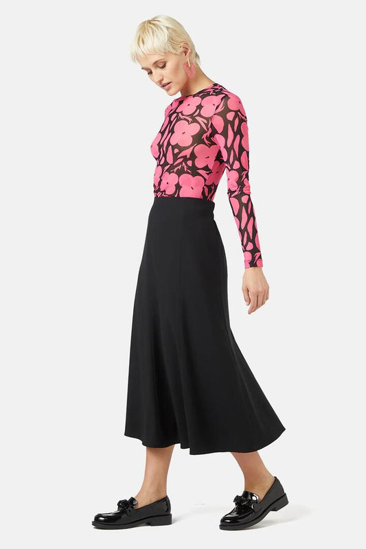 Image of a model wearing Skirts. Productname: Chaerie Skirt in Black colour by brand - Gorman