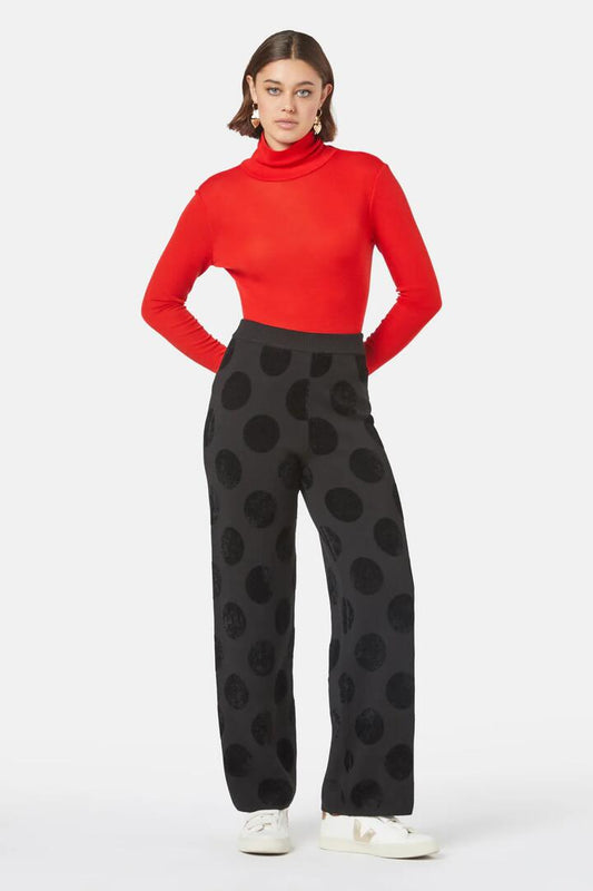 Image of a model wearing Pants. Productname: On The Spot Knit Pant in Black colour by brand - Gorman