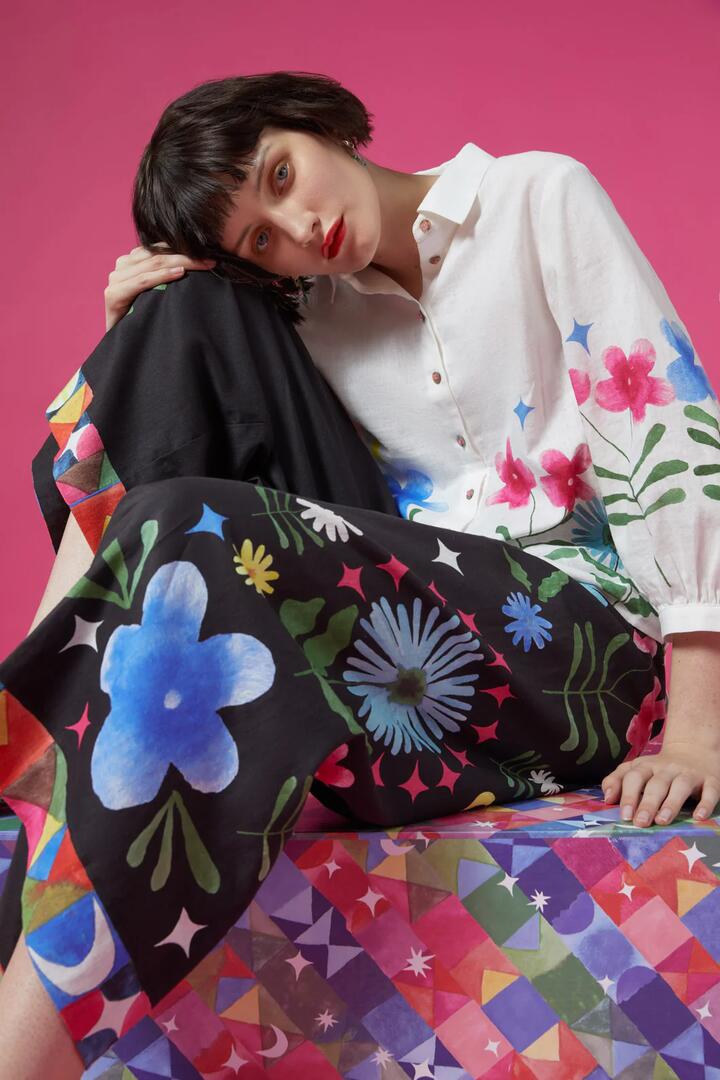Image of a model wearing Pants. Productname: Friends Of The Sun Pant in Print colour by brand - Gorman