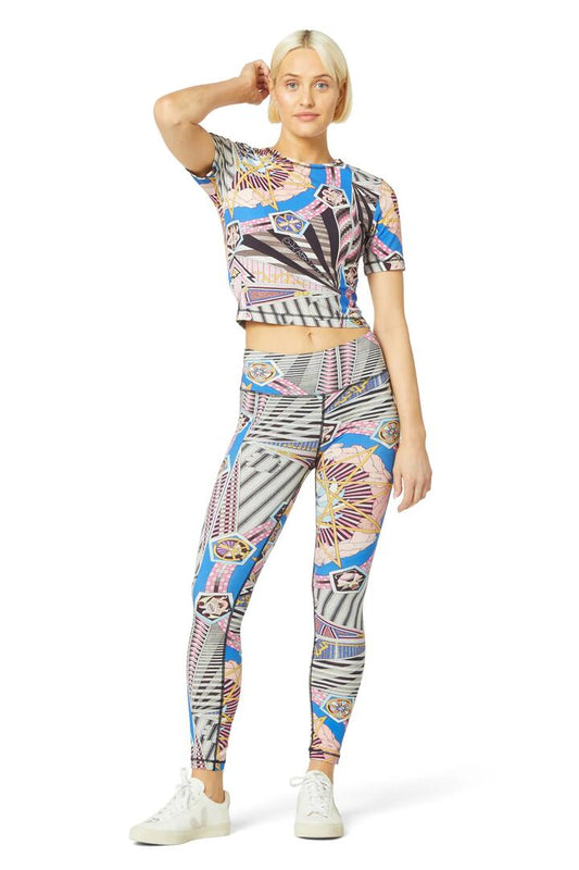 Image of a model wearing Pants. Productname: Psy Zetta Terra Legging in Print colour by brand - Gorman