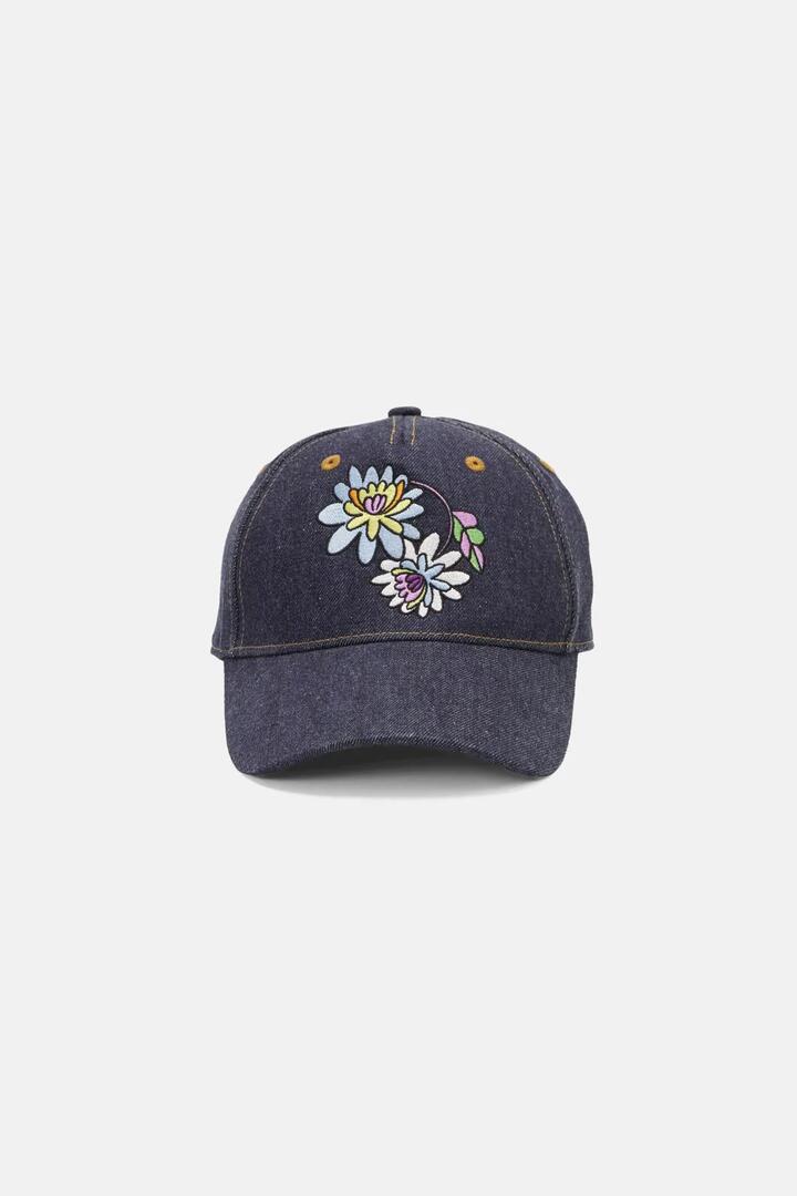Image of a model wearing Denim. Productname: Denim Hat in Indigo colour by brand - Gorman