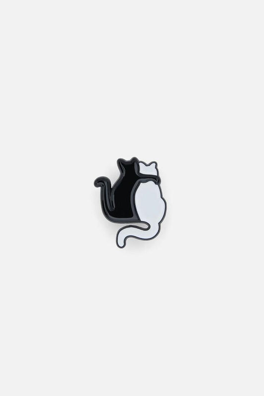Image of Jewelry. Productname: Cat Love Pin in Black/White colour by brand - Dangerfield