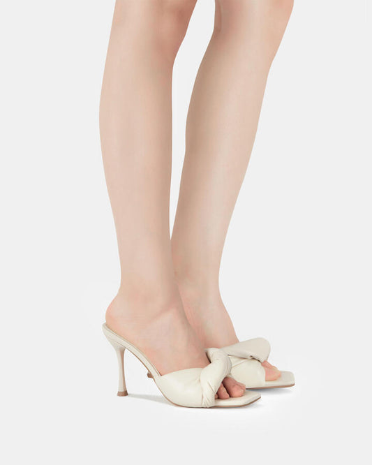 Image of Others. Productname: Yoyo: Cream - Women's High Fashion in Neutral colour by brand - Novo