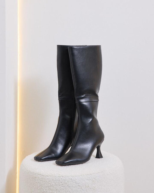 Image of Boots. Productname: OCTAVIA BLACK Women's Boot Low-Mid Heel Novo Boots in Black colour by brand - Novo