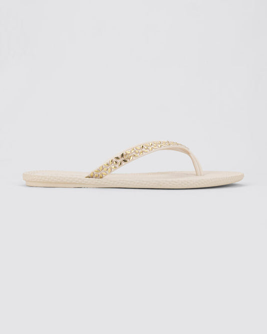 Image of Sandals. Productname: Todo Rastic: Off White - Women's Ipanema in Off White colour by brand - Ipanema