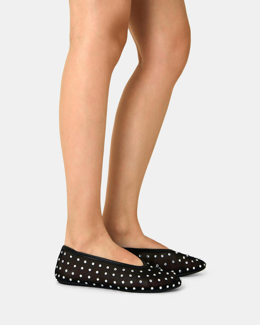 Image of Flats. Productname: Coda: Black - Women's Casual Flat Closed in Black colour by brand - Novo