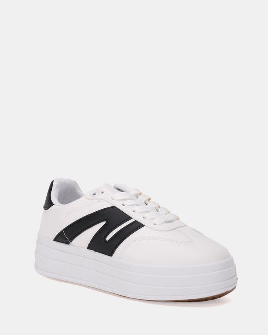 Image of Flats. Productname: CANDELA WHITE Women's Casual Sneakers Novo Flats in Multi colour by brand - Novo
