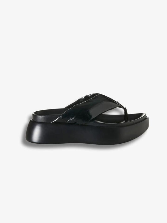 Image of Sandals. Productname: Alias Mae Cullen Sandals in Black Oily Leather colour by brand - Alias Mae