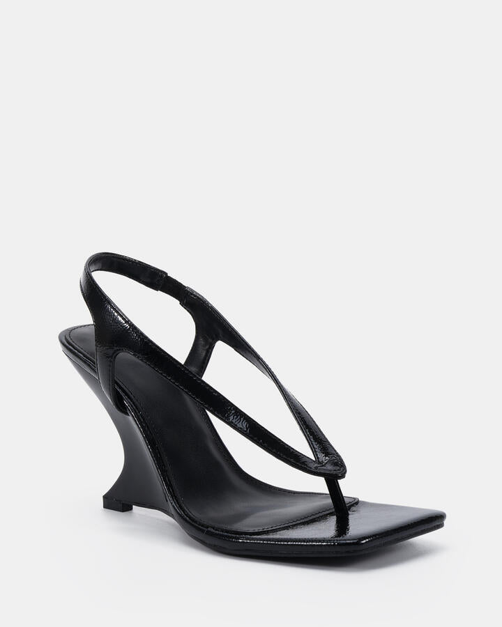 Image of Others. Productname: Zielona: Black Crinkle Patent - Women's High Fashion in Black Crinkle Patent colour by brand - Novo