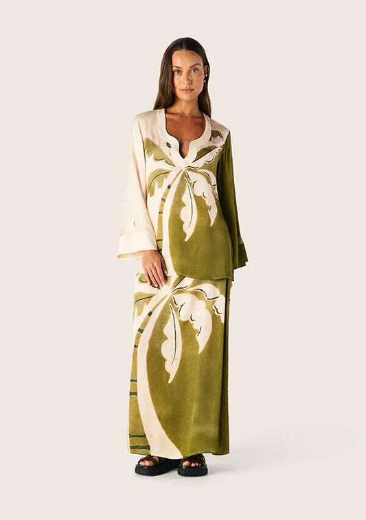 Image of a model wearing Skirts. Productname: Lorena Maxi Skirt in Lorena Print colour by brand - MOS The Label