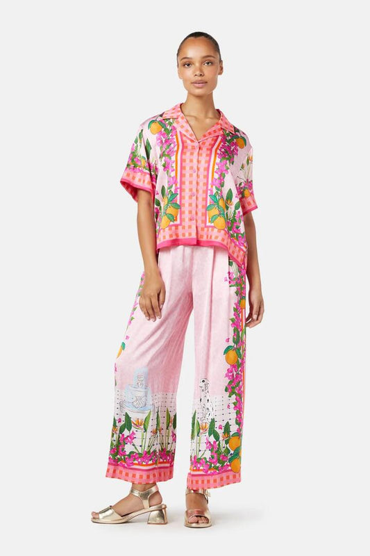 Image of a model wearing Tops. Productname: Monte Carlo Shirt in Print colour by brand - Gorman