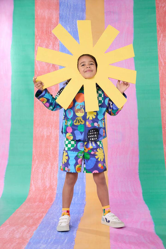 Image of a model wearing Shorts. Productname: Cool Friends Kids Short in Blue colour by brand - Gorman