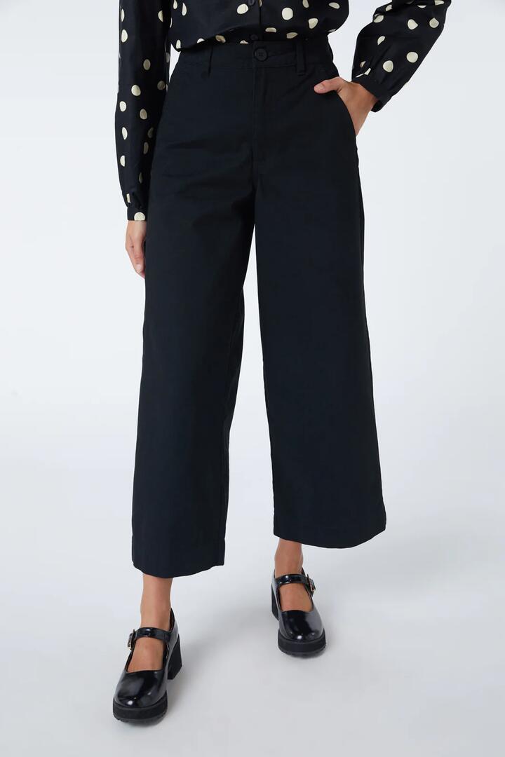 Image of a model wearing Pants. Productname: Paris Culotte in Olive colour by brand - Princess Highway