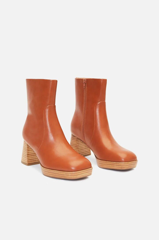 Image of Boots. Productname: Platform Heel Boot in Tan colour by brand - Princess Highway