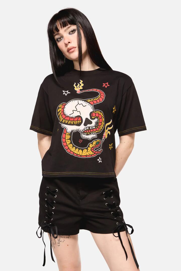 Image of a model wearing Tops. Productname: Snake For Brains Grunge Tee in Black colour by brand - Dangerfield