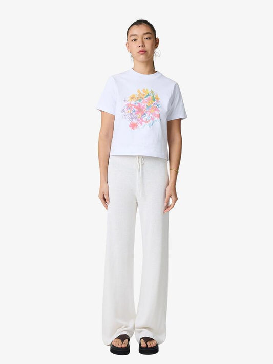 Image of a model wearing Pants. Productname: Lulu & Rose Dina Knit Pants in Off White colour by brand - Lulu & Rose