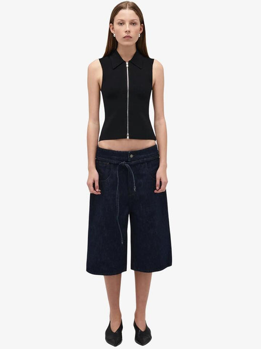 Image of a model wearing Denim. Productname: Neuw Yoko Jort in Rinse Denim colour by brand - Neuw