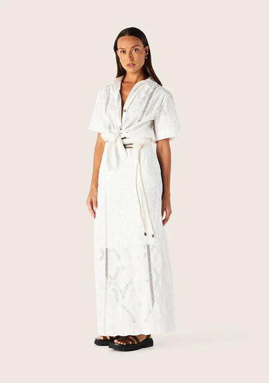 Image of Accessories. Productname: Alicia Tie Front Shirt in Optic White colour by brand - MOS The Label