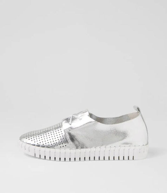 Image of Sneakers. Productname: Husto Silver Leather Sneakers in SILVER colour by brand - MIDAS