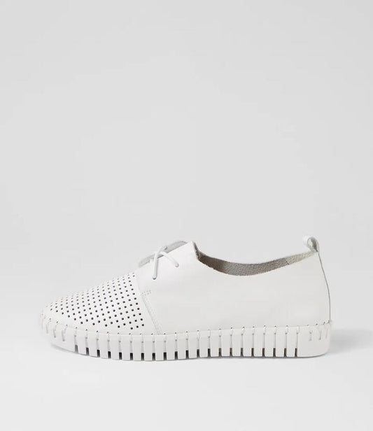 Image of Sneakers. Productname: Husto White Leather Sneakers in WHITE colour by brand - MIDAS