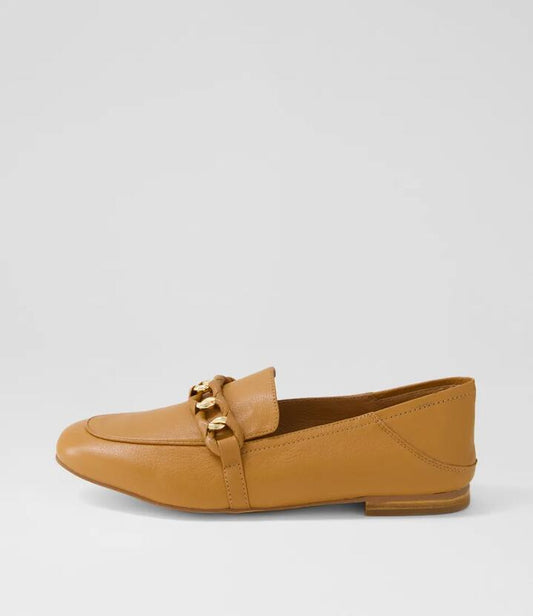 Image of Footwear. Productname: Gerlin Dark Tan Leather Flat Shoes in DK TAN colour by brand - MOLLINI