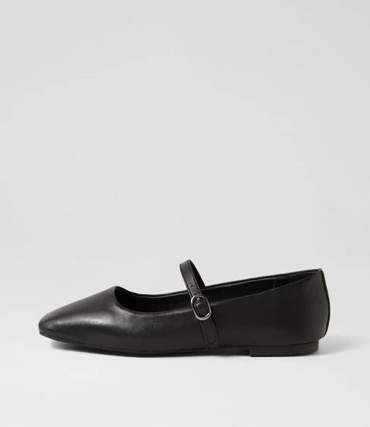 Image of Footwear. Productname: Tokena Black Leather Flat Shoes in BLACK colour by brand - MOLLINI
