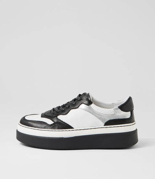 Image of Sneakers. Productname: Aware White Black Leather Sneakers in WHITE-BLACK colour by brand - MOLLINI