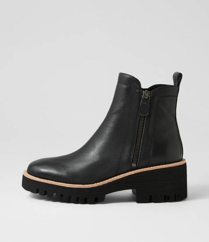 Image of Boots. Productname: Dissel Black Leather Ankle Boots in Black colour by brand - MIDAS