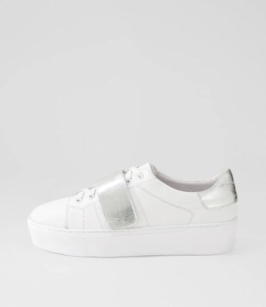 Image of Heels. Productname: Camberly White Silver Foil Leather in WHITE-SILVER FOIL colour by brand - MOLLINI