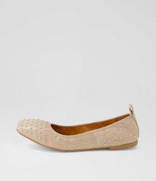 Image of Footwear. Productname: Narn Latte Leather Ballet Flats in LATTE colour by brand - MOLLINI
