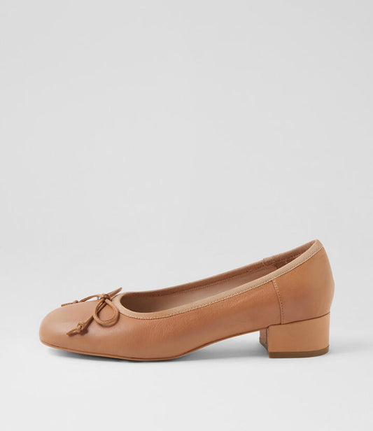 Image of Heels. Productname: Jave Camel Leather Heels in CAMEL colour by brand - MOLLINI