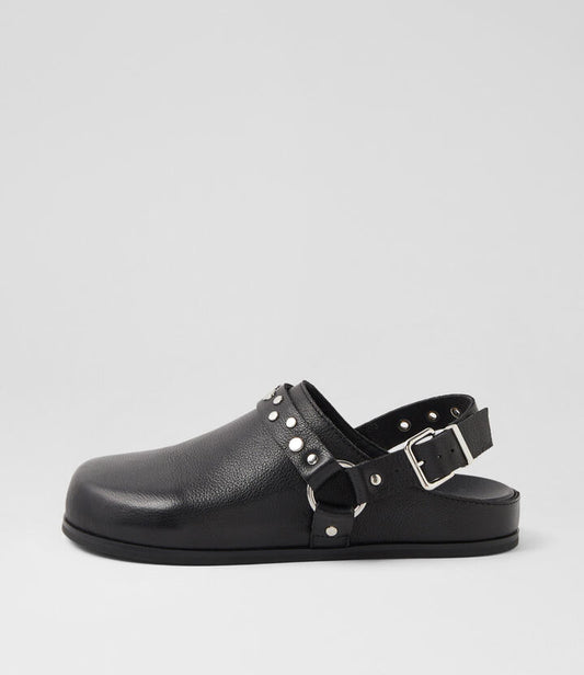 Image of Footwear. Productname: Vunida Black Leather Flat Shoes in BLACK colour by brand - MOLLINI