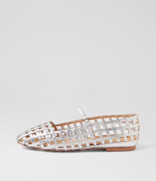 Image of Footwear. Productname: Taints Silver Leather Flat Shoes in SILVER colour by brand - MOLLINI