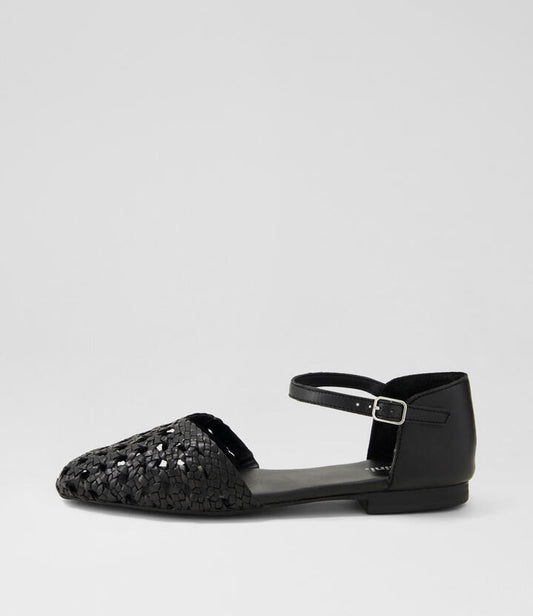 Image of Shoes. Productname: Darlenn Black Leather Flat Shoes in Black colour by brand - MOLLINI