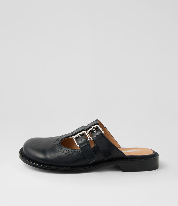 Image of Footwear. Productname: Roenza Black Leather Flat Shoes in BLACK colour by brand - MOLLINI
