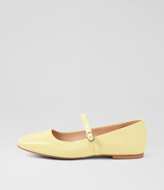 Image of Slippers. Productname: Tokena Lemon Leather Slides in LEMON colour by brand - MOLLINI
