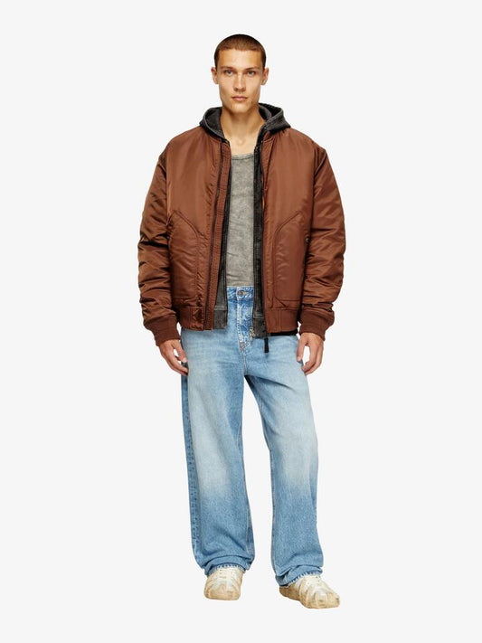 Image of a model wearing Denim. Productname: Diesel 2001 D-Macro in Mid Light colour by brand - Diesel