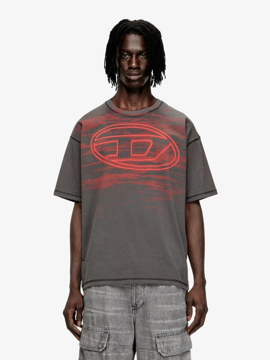 Image of a model wearing Tops. Productname: Diesel T-BoxT-T5 in Charcoal colour by brand - Diesel