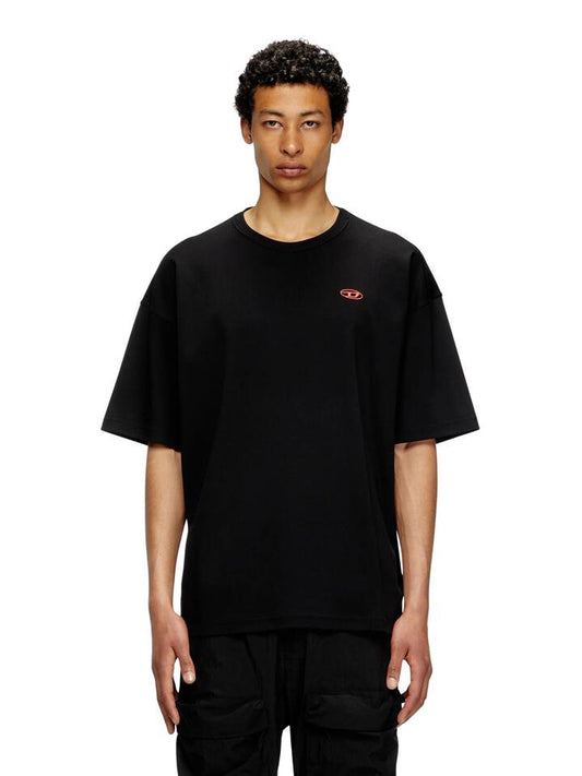 Image of a model wearing Tops. Productname: Diesel T-BoxT-T6 in Black colour by brand - Diesel