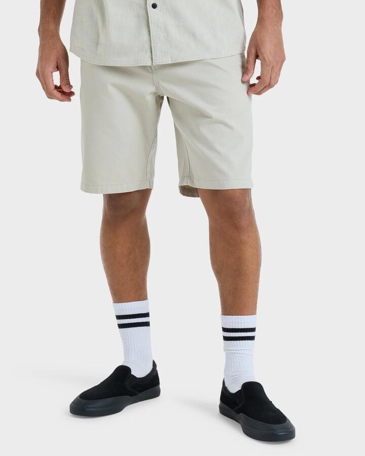 Image of a model wearing Shorts. Product name - Quiksilver Mens Everyday Union 20" Walkshorts Moonstruck in Moonstruck colour by brand - Quiksilver