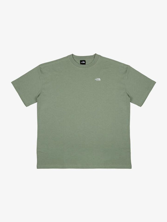 Image of T-Shirts. Productname: The North Face Women's TNF Essential Oversized Tee in Slate Moss colour by brand - The North Face