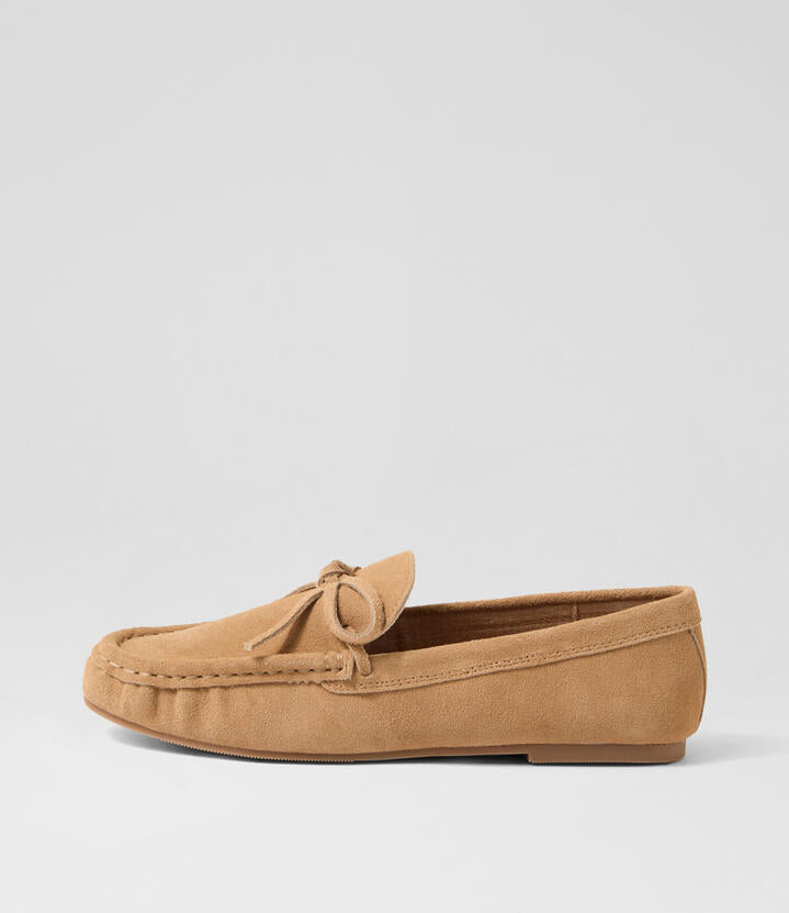 Image of Flats. Productname: Elyzza Camel Suede Loafers in Camel colour by brand - MOLLINI