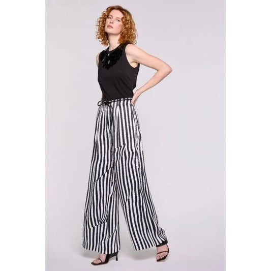Image of a model wearing Pants. Productname: Taking Hold Pant in PRINT colour by brand - sass and bide