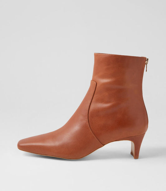 Image of Boots. Productname: Darhl Deep Tan Leather Ankle Boots in DEEP TAN colour by brand - MOLLINI