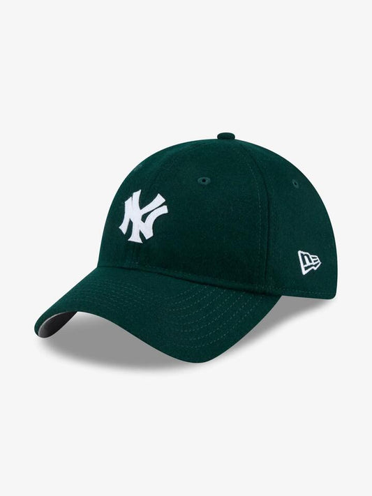 Image of Hats. Productname: New Era 9TWENTY Felt Mini NY Yankees Cap ONE SIZE Dark Green in Dark Green colour by brand - New Era