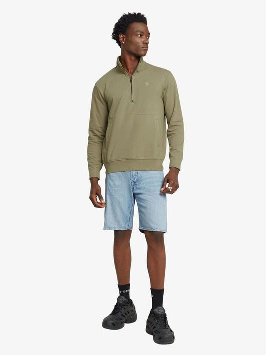 Image of a model wearing Shorts. Productname: G-Star Dakota Shorts Clean Edge in Sun Faded Cloudburst colour by brand - G-Star