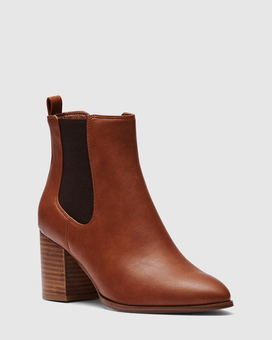 Image of Boots. Productname: Cinderella: Dark Camel - Women's Boot Low-mid Heel in Neutral colour by brand - Novo