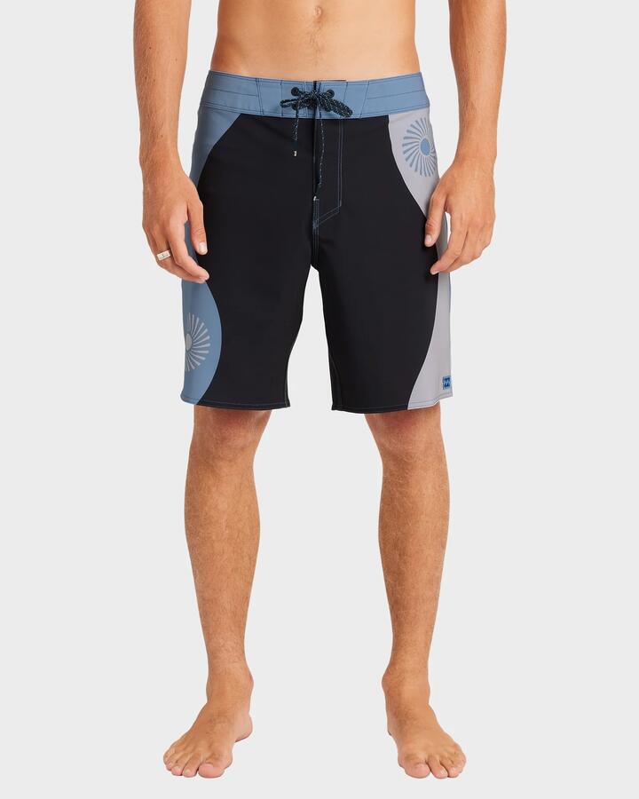 Image of Swimwear. Product name - Billabong Mens Sundays Pro 19" Boardshorts Dark Navy in Dark Navy colour by brand - Billabong
